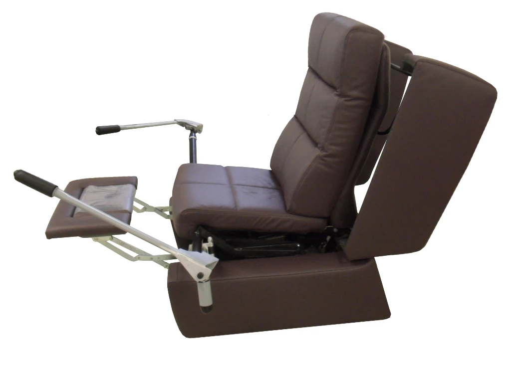 Design prototype of the GEWOS armchair as a rowing machine (Photo: ©Innovationsmanufaktur GmbH)