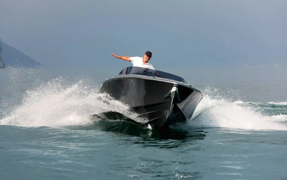 The 858 Fantom offers a selection of 300- to 430-hp V8 engines