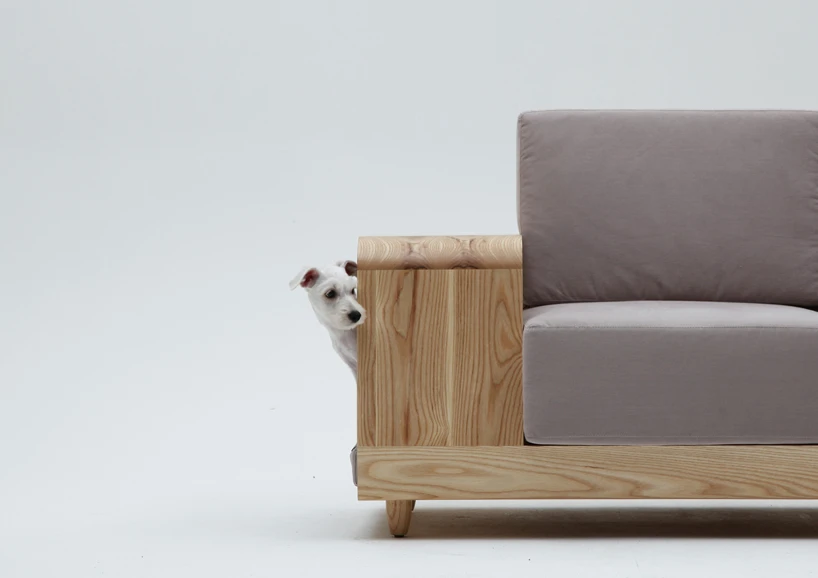 The architecture of the sofa is most suitable for small to medium sized dogs