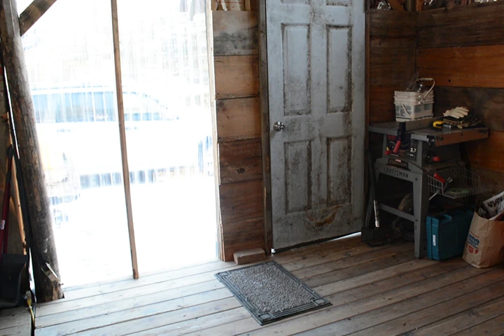 The cabin is also insulated and features clear plastic roofing as windows