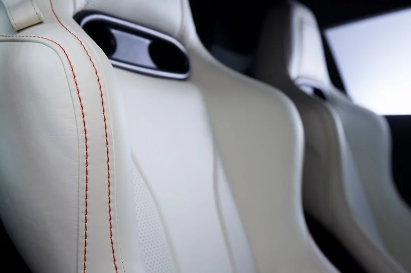 Reality: the one-off Audi R8 Star of Lucis nice leather seats