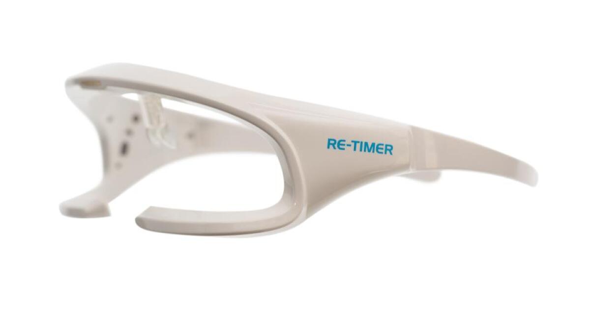 ReTimer resets body clock to counter jet lag