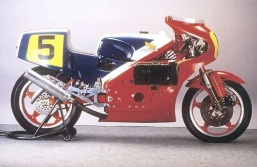 The Honda Shrimpshell chassis was made of aluminium thirty years ago.