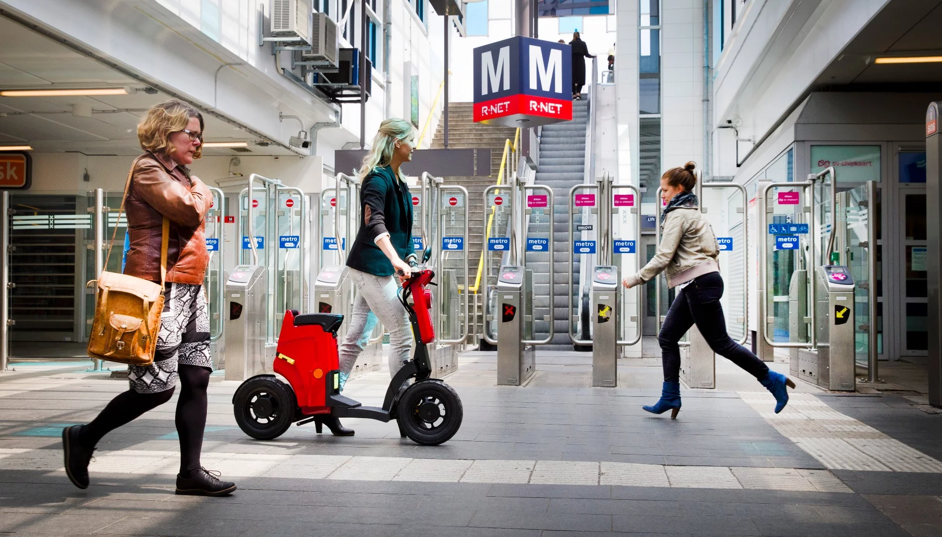 The Gigi folding electric scooter