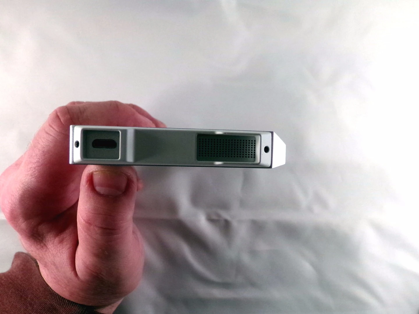 The Pioneer XDP-100R-S showing Micro-USB port and spaeaker