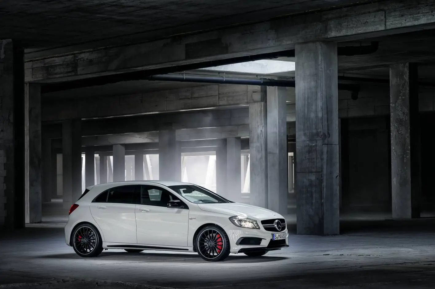 The A 45 AMG side view