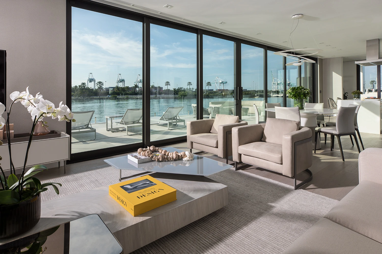 The Arkup #1 has 4,350 sq ft (404 sq m) of floorspace