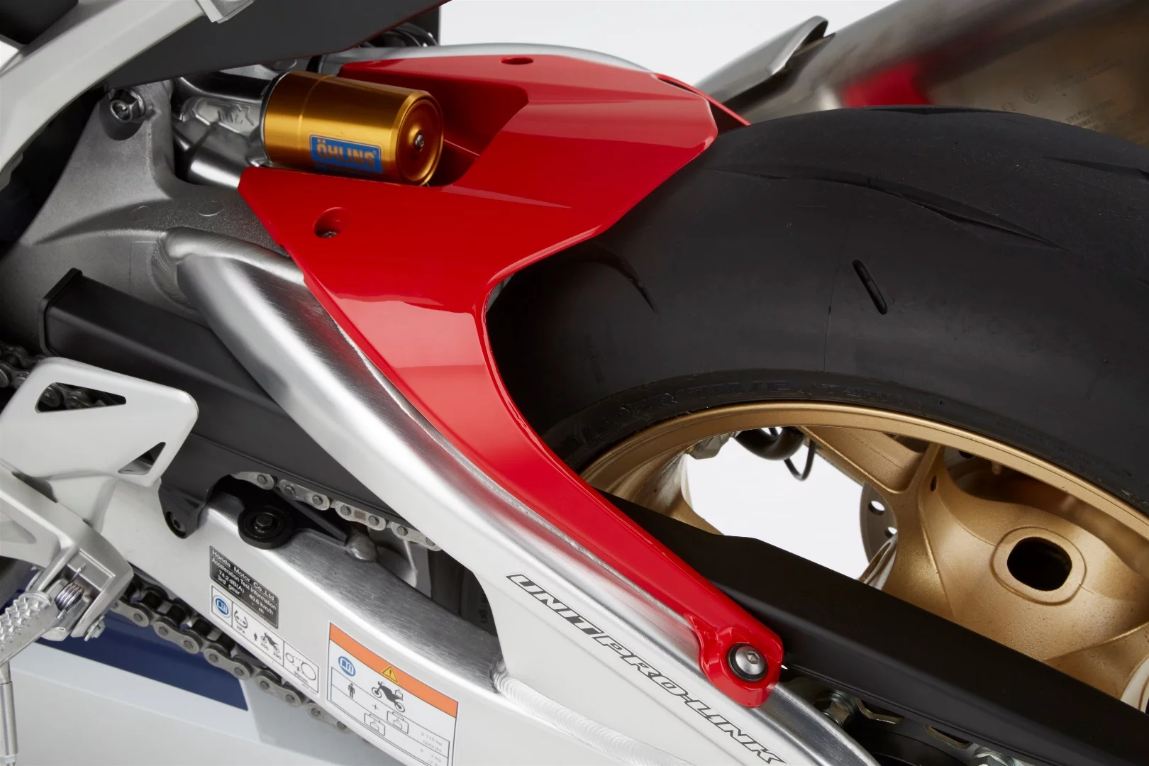 The swingarm of the new Honda CBR1000RR Fireblade SP is lighter with increased torsional rigidity