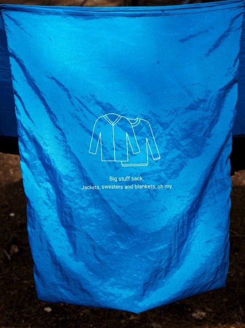 Store clothes, blankets or other big stuff in the large stuff sack