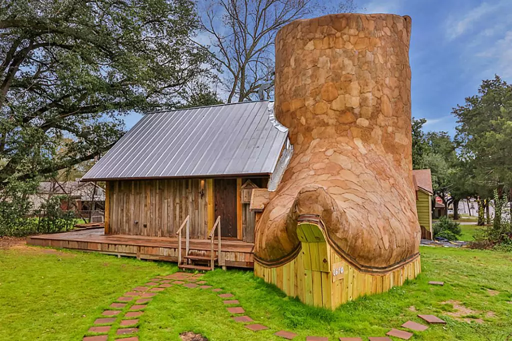 The Cowboy Boot House was completed in 2016