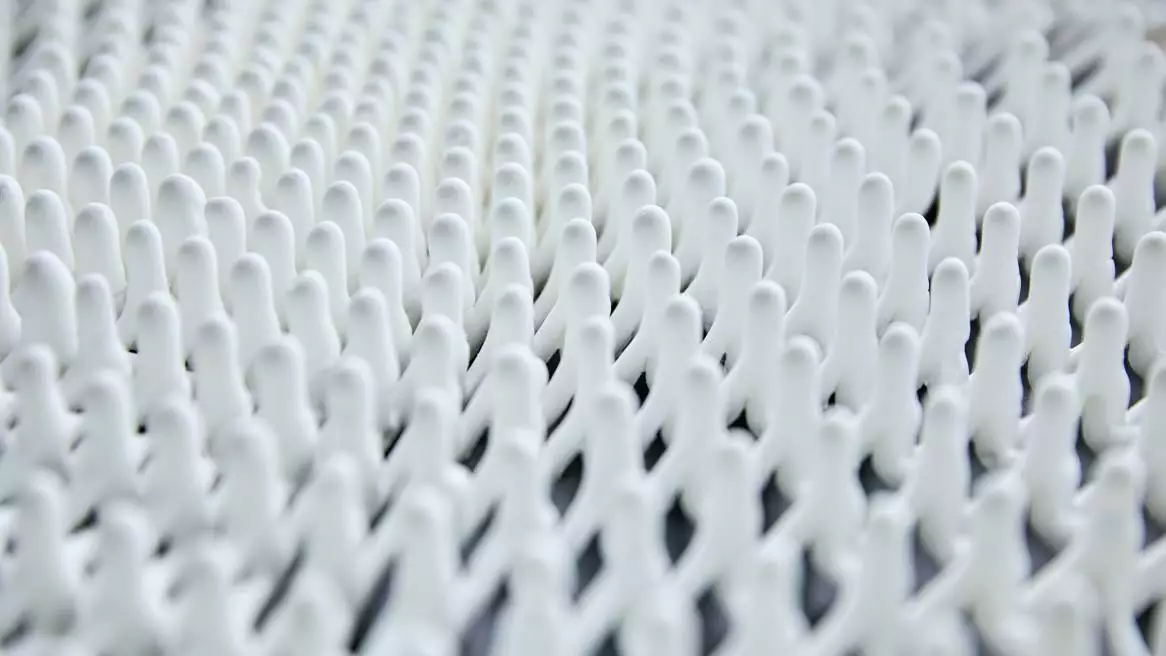It does look like Rapid Liquid Printing – for now, at least – is best-suited to soft-edged lattice-like structures