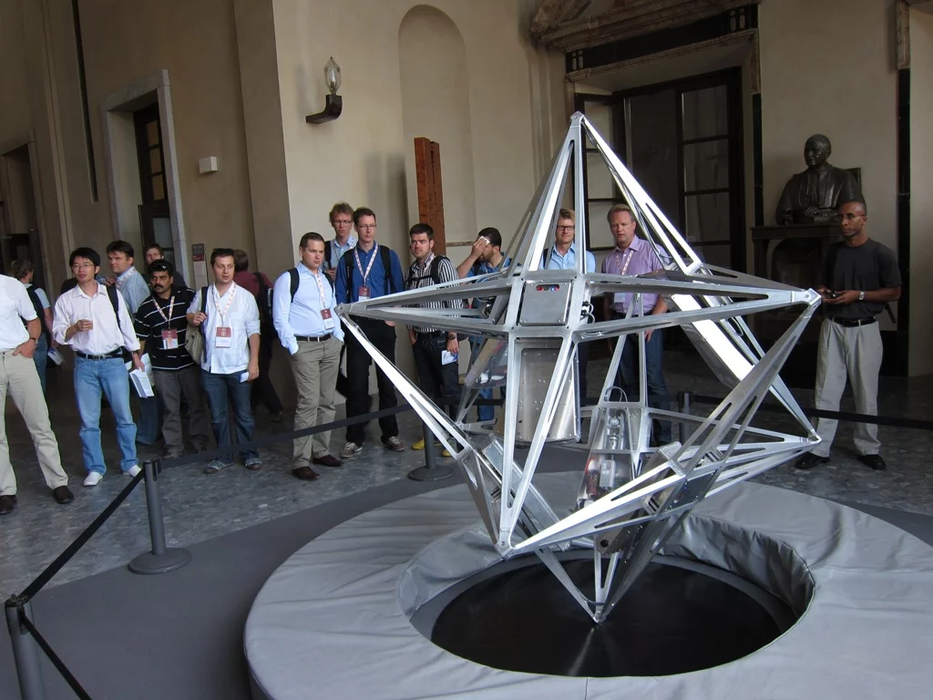 The Balancing Cube can balance on any of its edges or corners