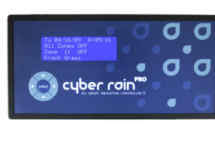 The new control interface now includes a bigger LCD screen and a familiar dial control