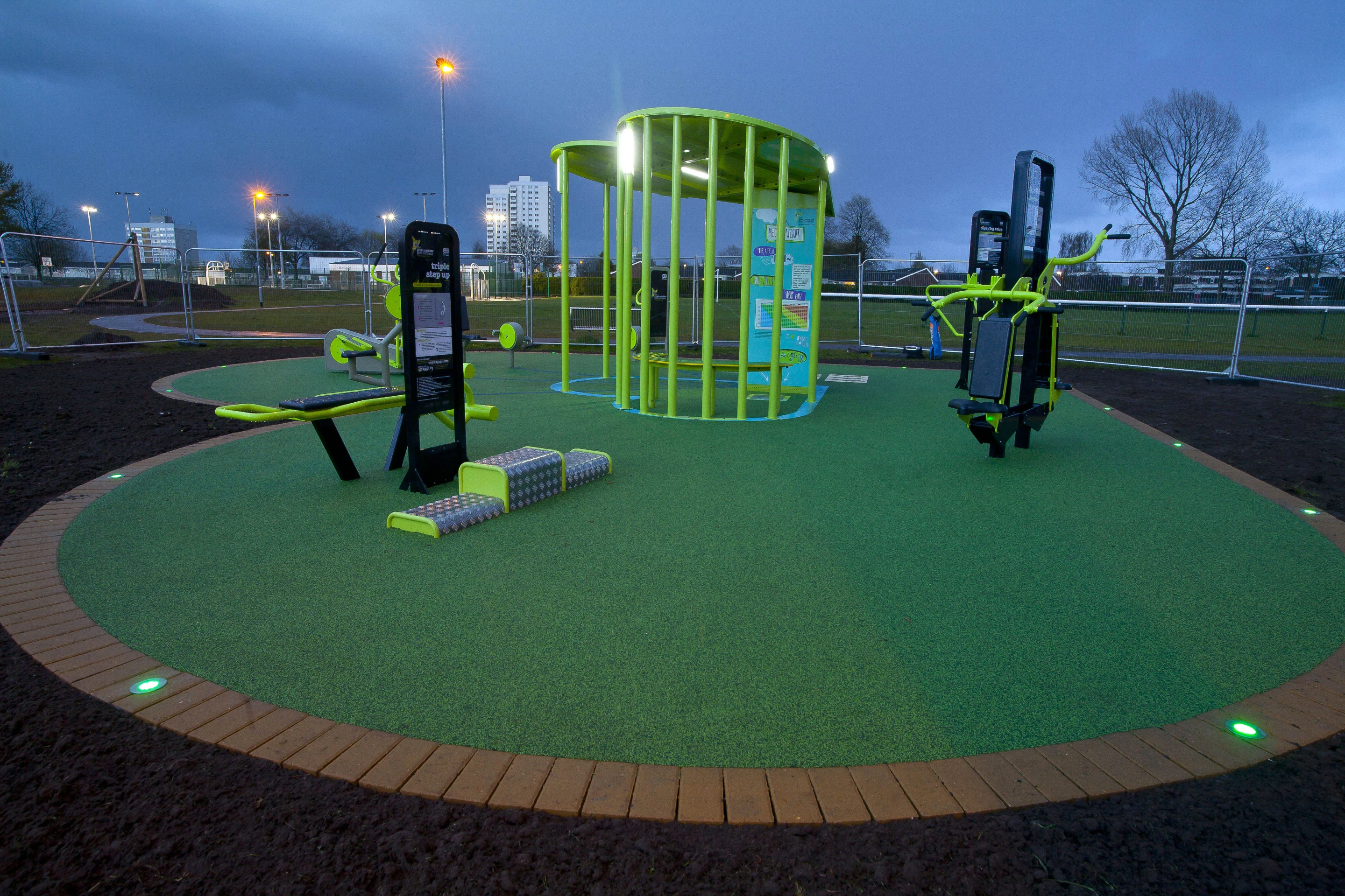The TGO Green Heart outdoor gym at Shaw Park in Hull converts the energy produced by users of the exercise equipment and converts it into useable electricity