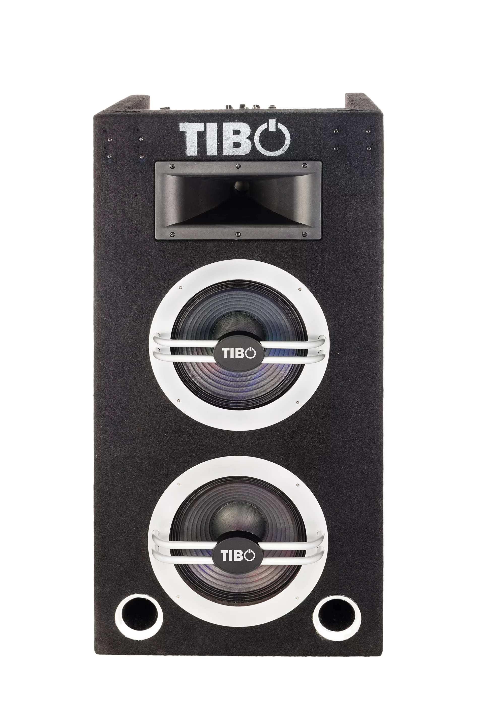 Dominating the front of the Urban 500 are two speakers and a horn tweeter