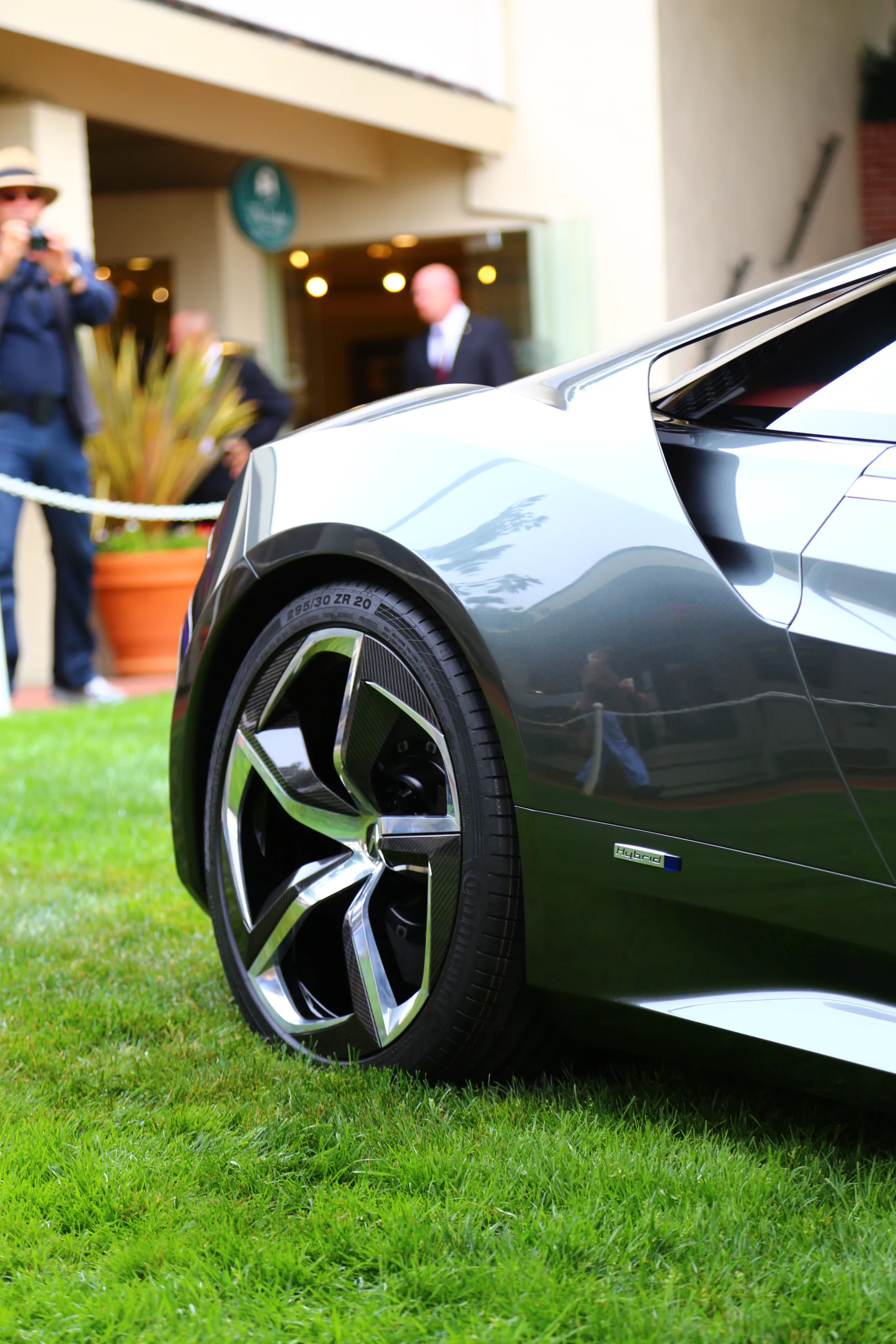 Acura will employ the company's Sport Hybrid Super Handling All-Wheel Drive system in the NSX Concept when it goes to production (Photo: Angus MacKenzie/Gizmag.com)