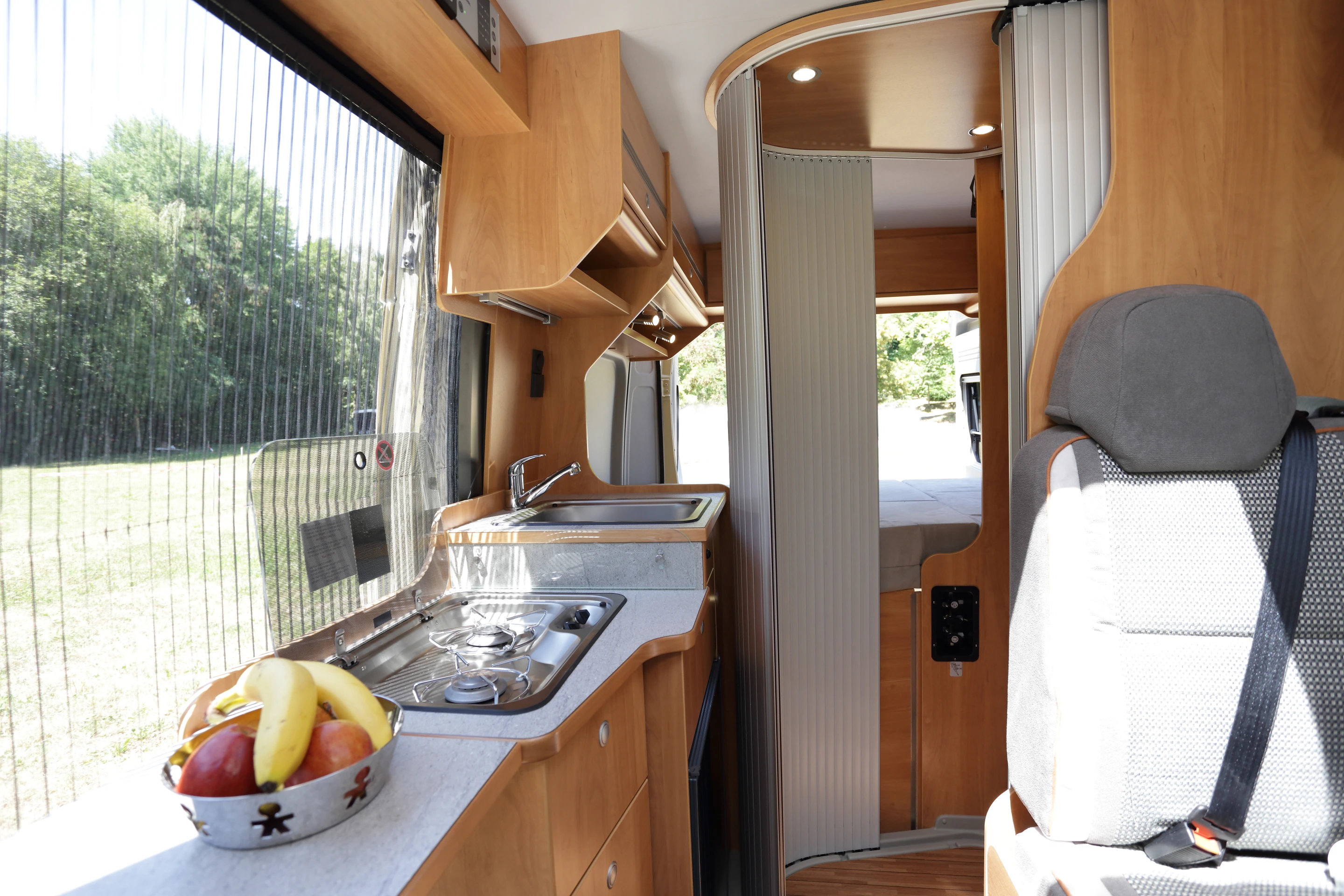 Pössl squeezes in a fully equipped kitchen block and even a full wet bath