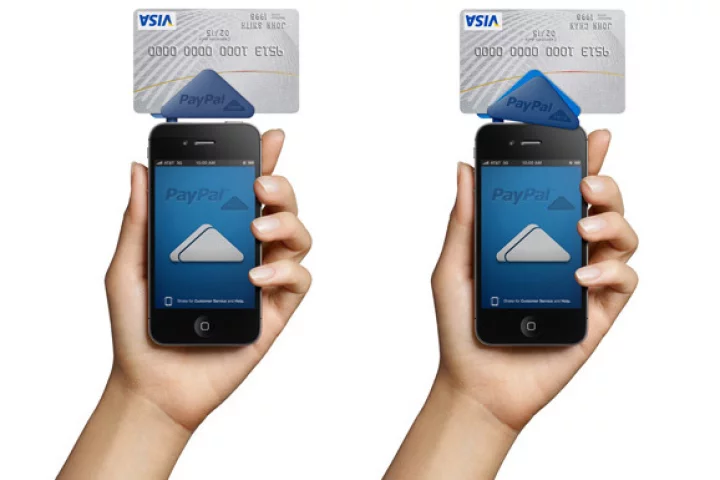 PayPal has introduced its new Here cardreader system for smartphones