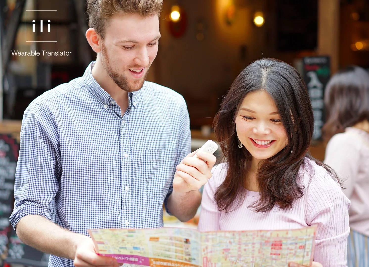 To operate ili, you just hold down its main button, speak into it, then release the button to play back the translated version of that phrase