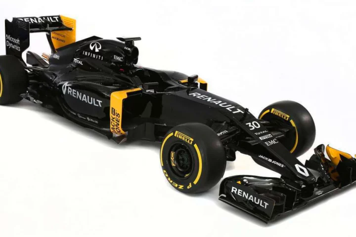 The R.S.16 will be in the hands of the newly formed Renault factory team