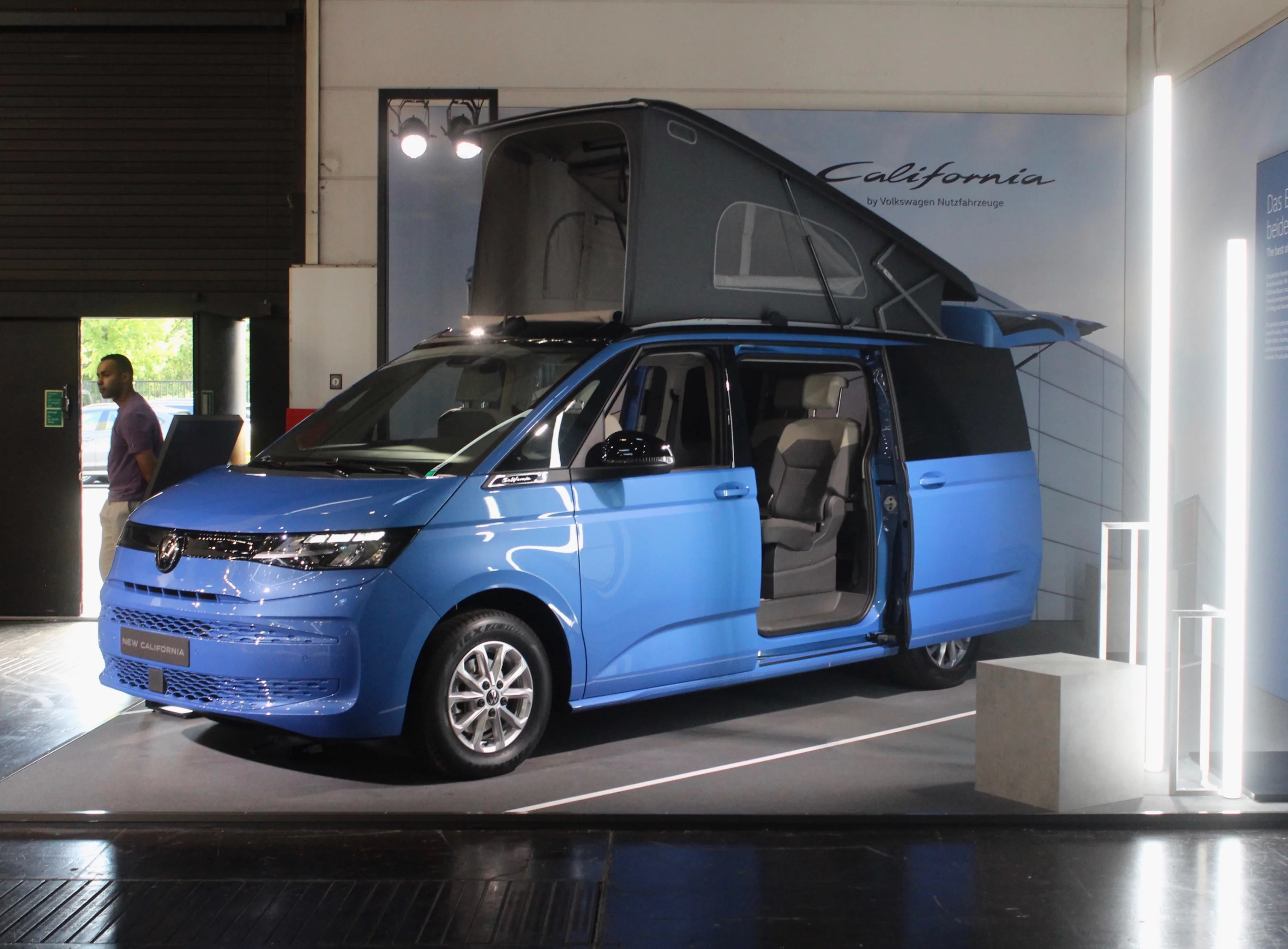 In addition to gaining a plug-in hybrid drive for the first time, the all-new California leaves behind the Transporter and finds home on on the Multivan