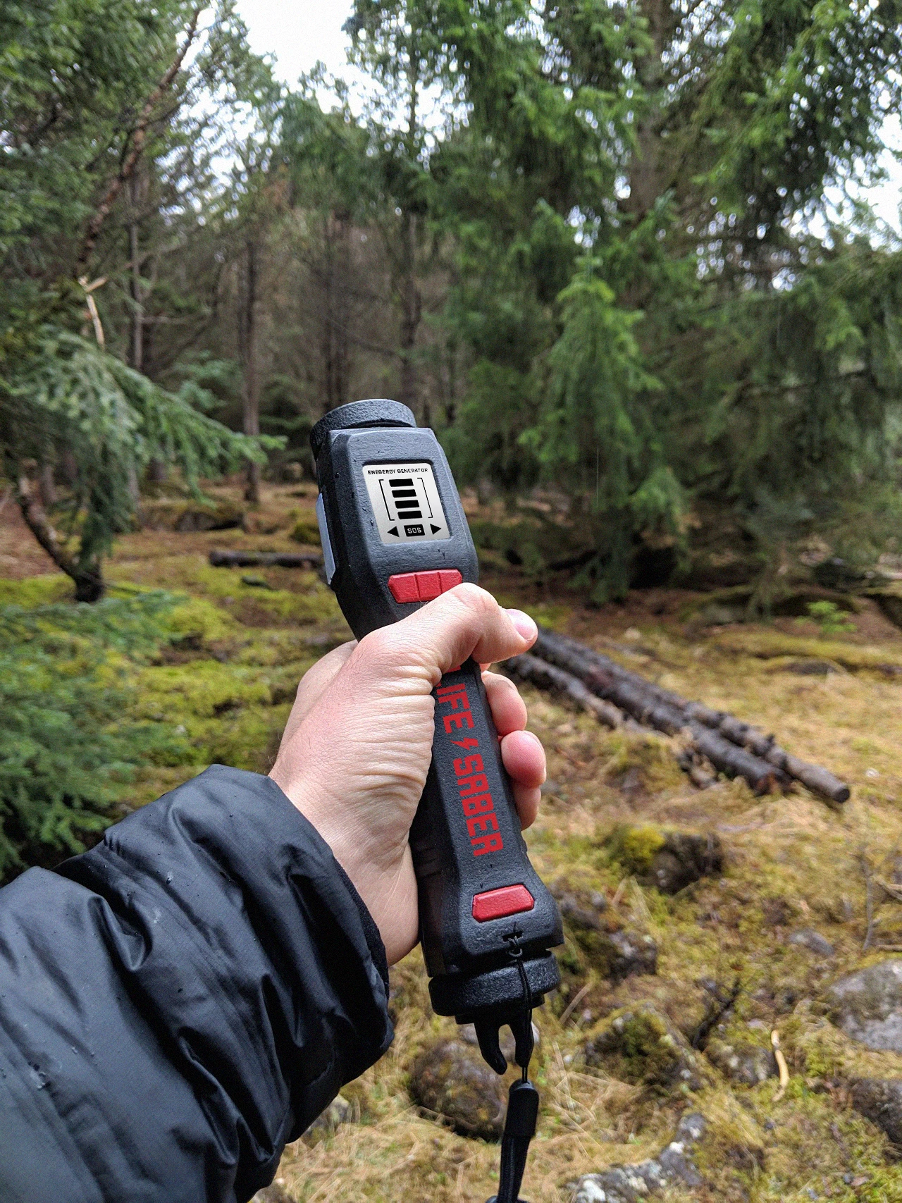 There’s something dependable about a hand crank generator, and the newly launched Lifesaber is a particularly modern and handy example
