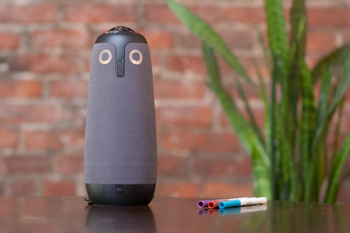 The cylindrical camera connects via a USB cable and comes ready to go with a bunch of common video conferencing tools