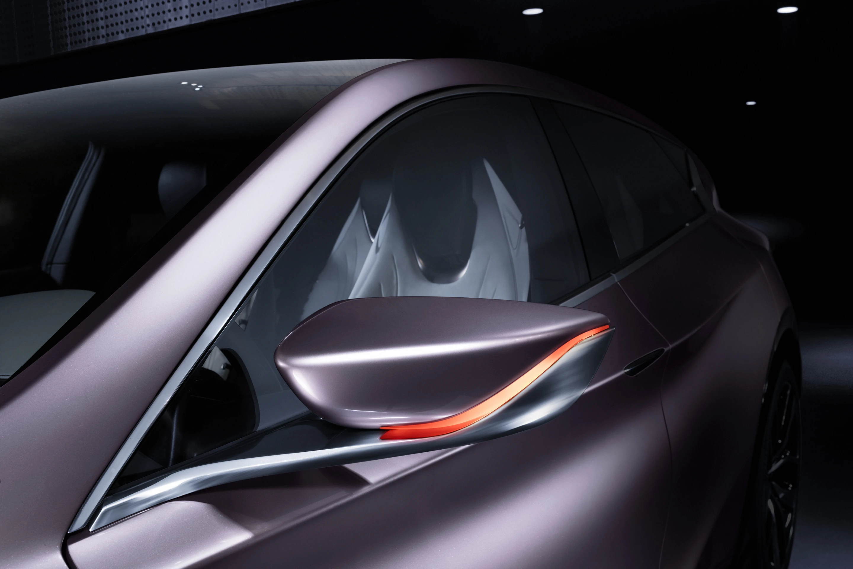 The concept is a precursor to a new premium compact car that Infiniti is to begin producing in its Sunderland, UK plant in 2015