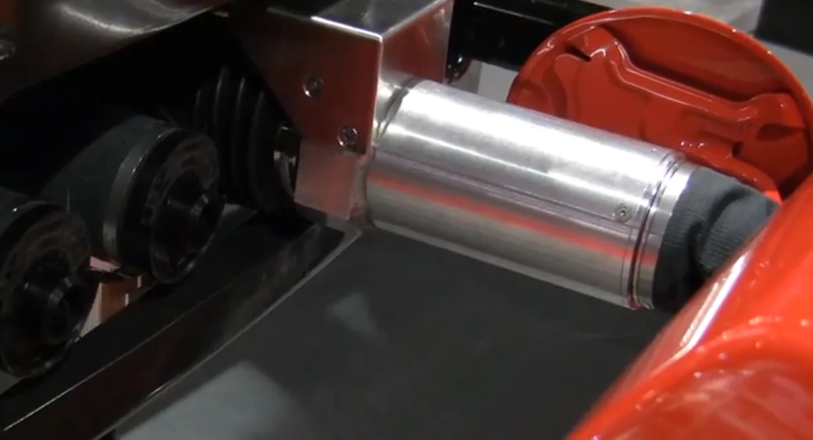The Fuelmatics ARS showing the choice of hoses (Image: Husky)