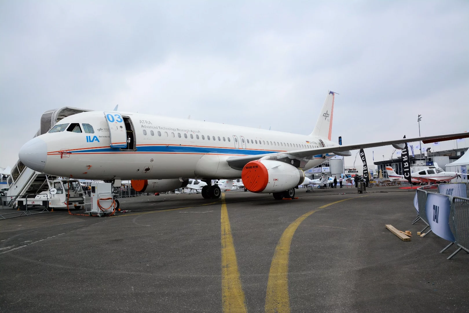 DLR's Advanced Technology Research Aircraft - an Airbus A320-232 - is used to investigate, among other things, new comfort and safety concepts in the cabin, and new communications technologies