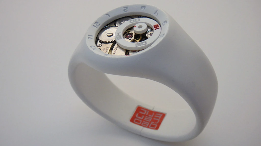Geoffrey Cooper's Geocentric Watch concept tells time via two rotating rings