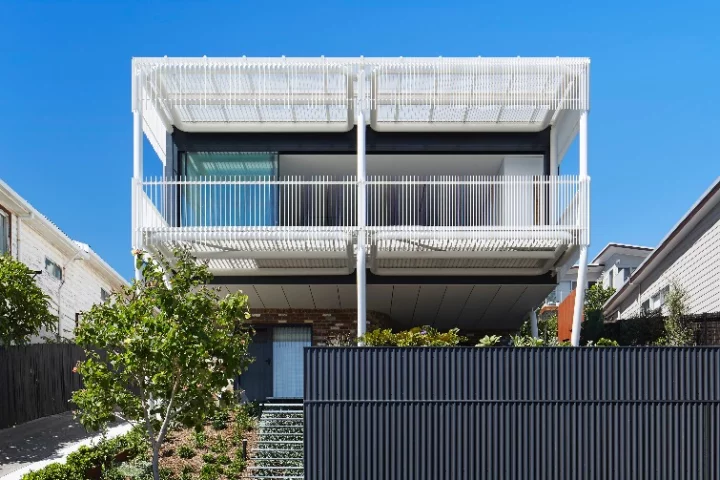 Greenacres' raised main living space is inspired by the Macrobinoculars Luke Skywalker used in The Empire Strikes Back