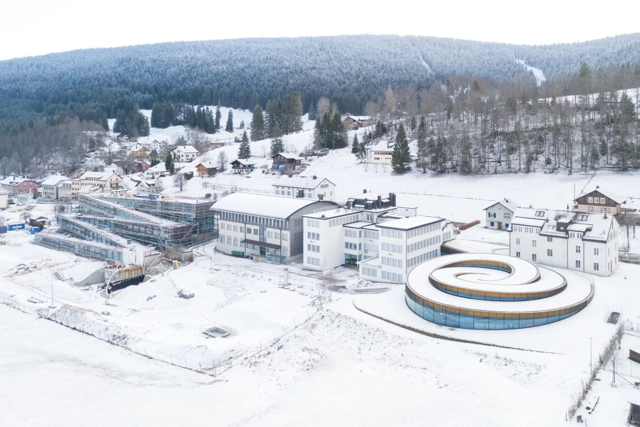 Musée Atelier Audemars Piguet is located near BIG's sloping Audemars Piguet Hôtel des Horlogers, which is still under construction and visible in the left of the photo