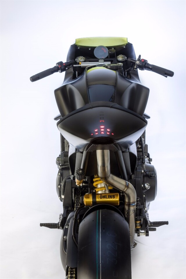 Honda's CB4 Interceptor concept: bikes look so damn clean with no mirrors, indicators and license plates