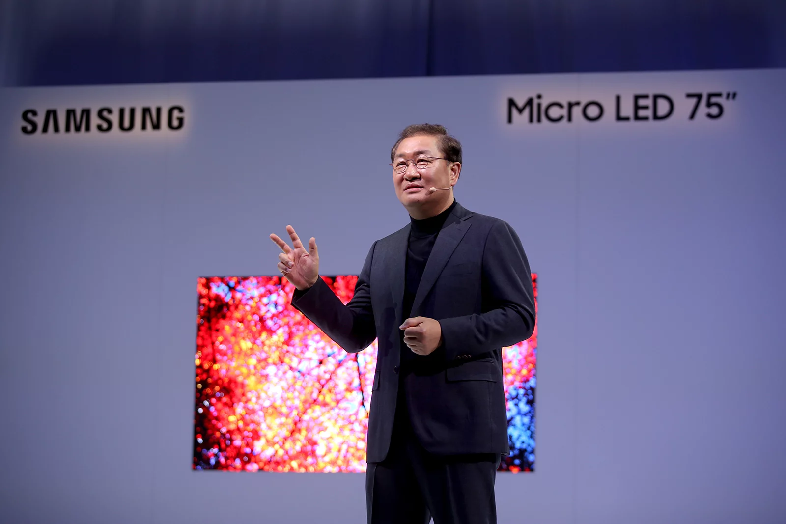 Samsung has created a more home-friendly Micro LED display, measuring 75 inches