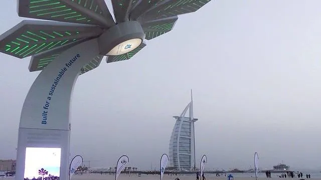 A Smart Palm has been installed on the beach in Dubai near to the Burj Al Arab