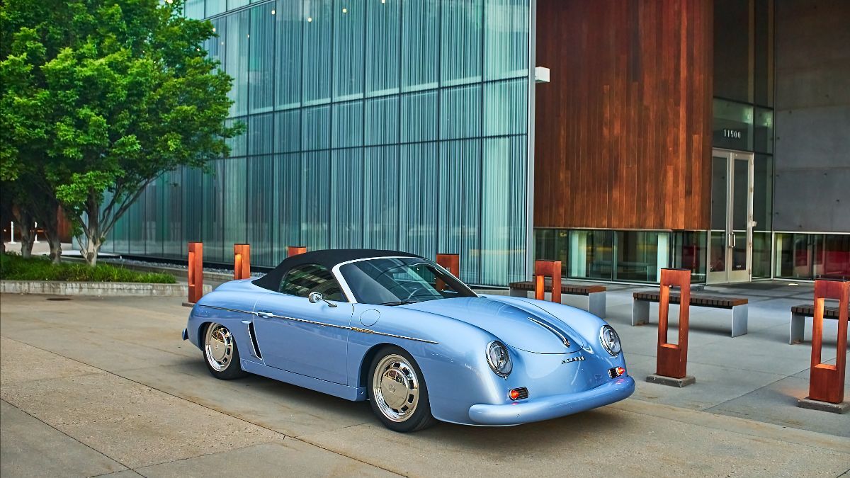 Speedster Gen 2 blends modern Porsche performance with vintage style