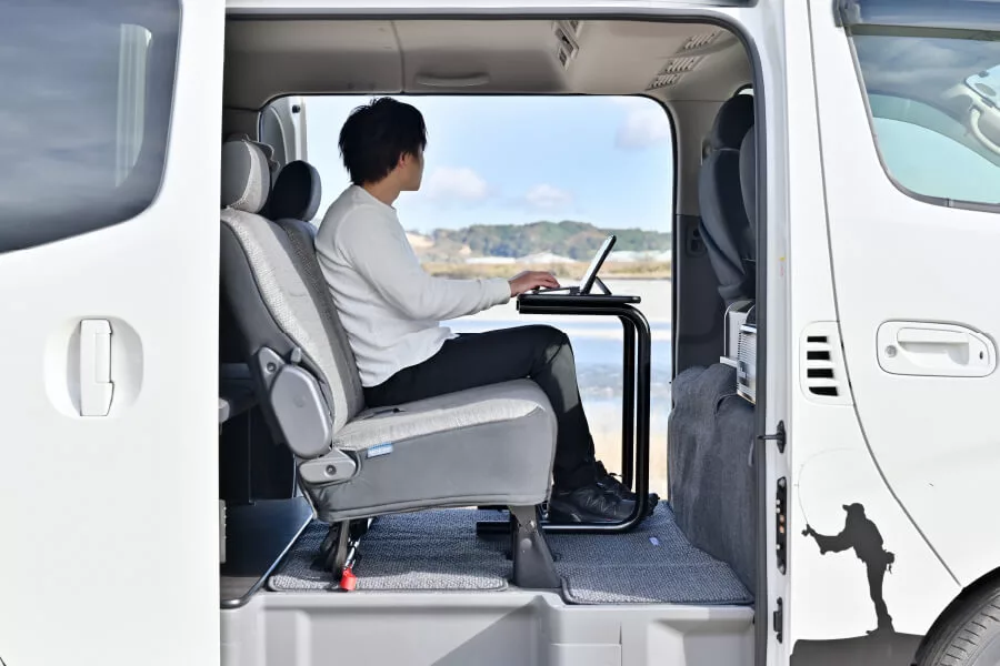A work-from-van option, the Nissan x OGUshow Mobility Table moves easily around the cabin for typing or dining