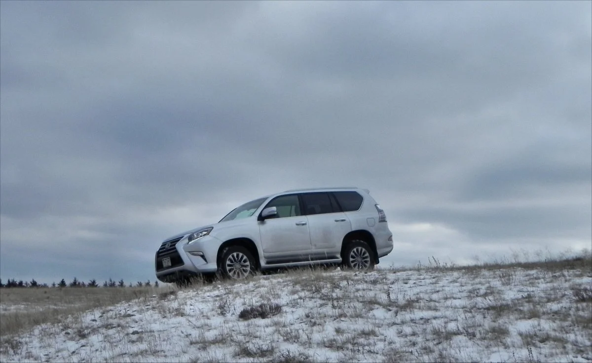 The 2016 Lexus GX 460 is a well-conceived SUV with proper manners