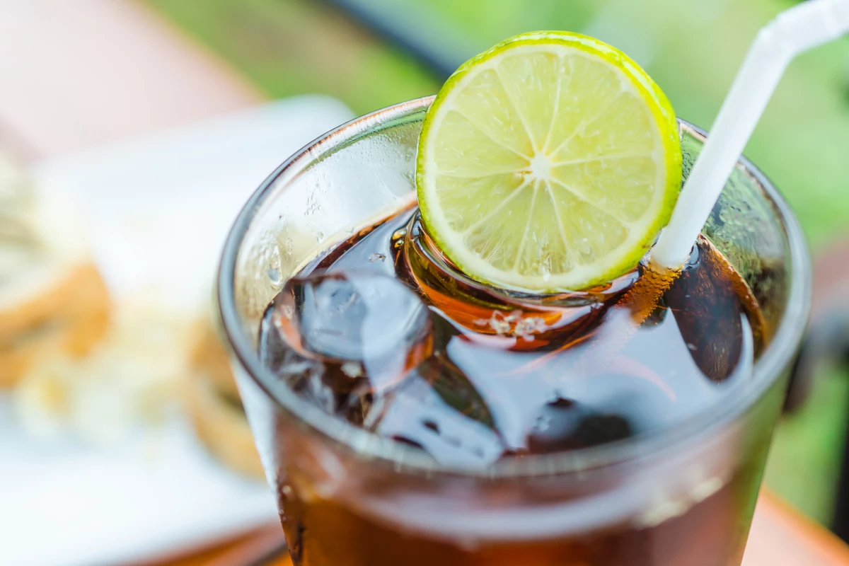 The sweetener in common diet drinks is now linked to cognitive impairment