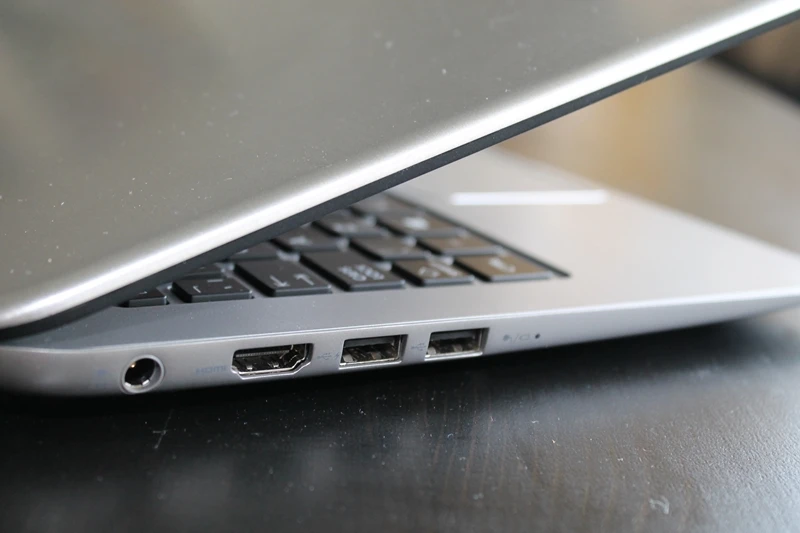 The base of the device is curved and tapered