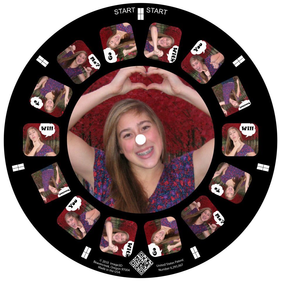 Each Image3D reel contains seven stereoscopic user-supplied photos
