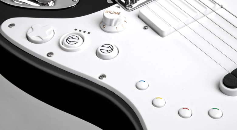 Gaming buttons join the volume dial on the scratch plate