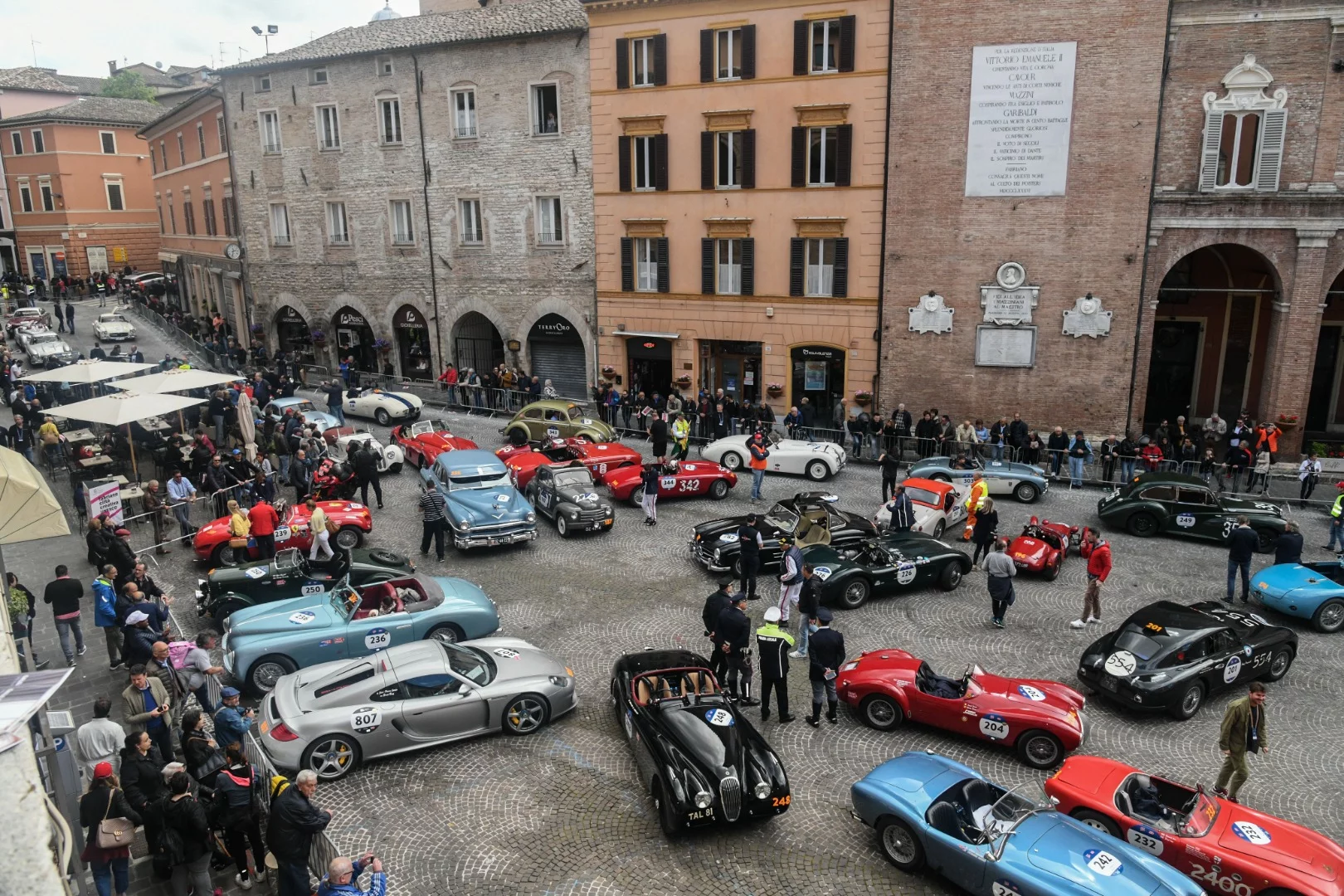 #807 must feel like the kid at his grandad's party