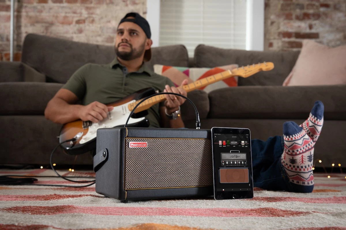 The Spark smart amp is a very affordable and insanely flexible device giving you access to an extraordinary range of beautifully modeled tones for electric, acoustic and bass guitars
