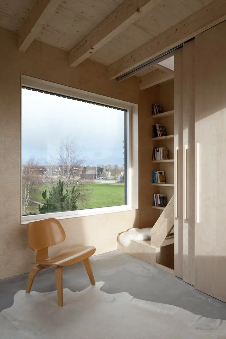 Slim Fit's interior is finished in birch panels