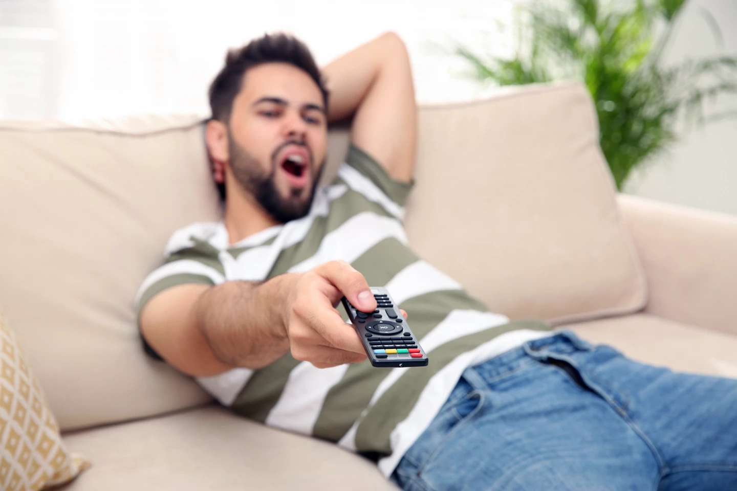 Physical activity and sedentary time separately affect bone health and fracture risk