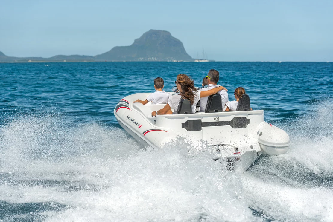The Seakart 335 will not flip like a jetski