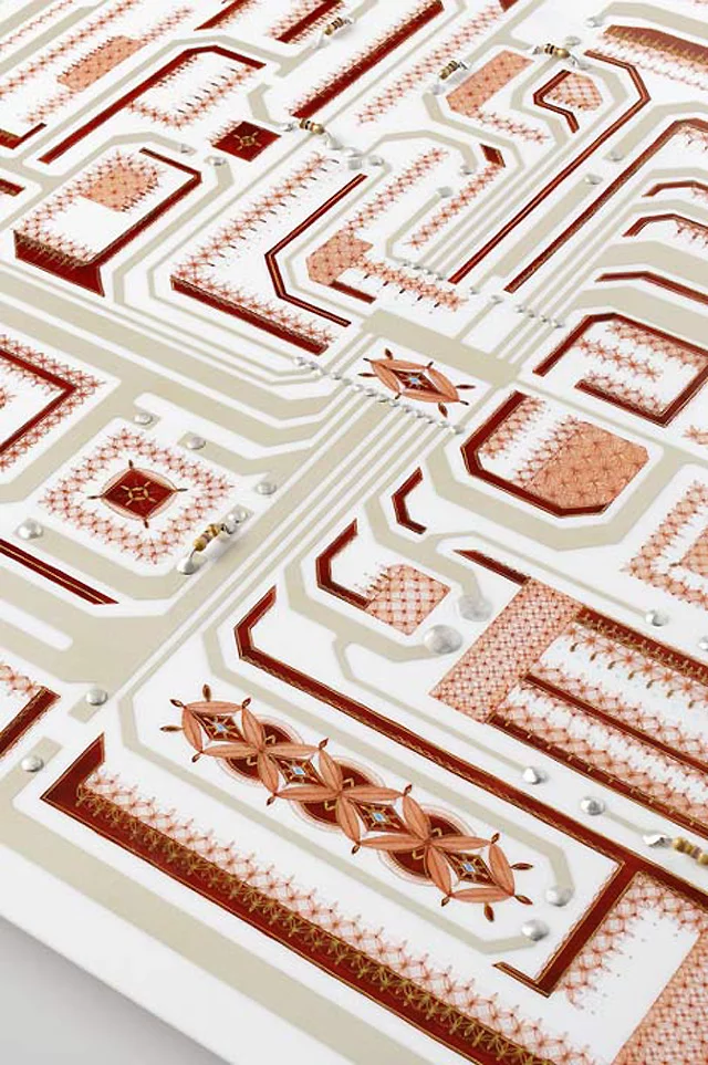 Masagasu Mitsuke's stunning design merges perfectly with the circuit board of the ceramic speaker