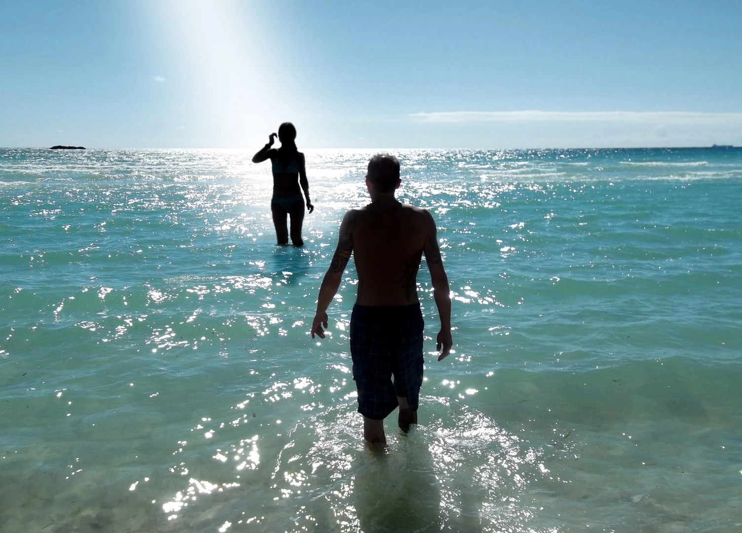 A large-scale meta-study has found that people who swim in the ocean are at a higher risk of contracting a variety of illnesses